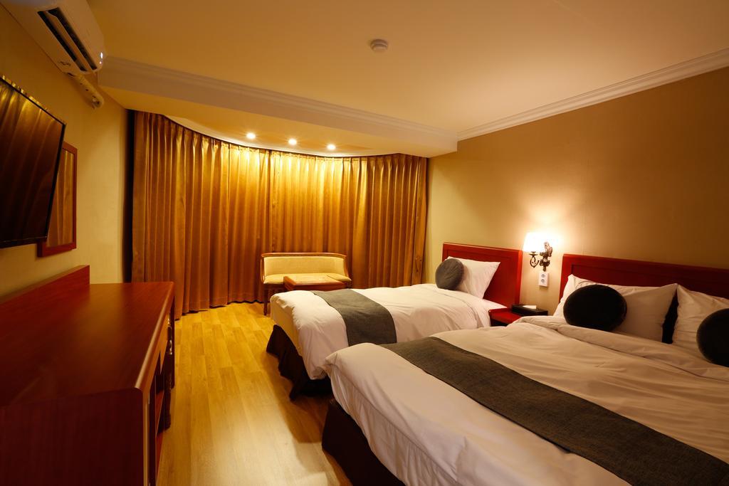 Anmyeondo Plaza Hotel Taean Eksteriør billede