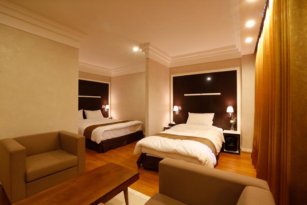 Anmyeondo Plaza Hotel Taean Eksteriør billede
